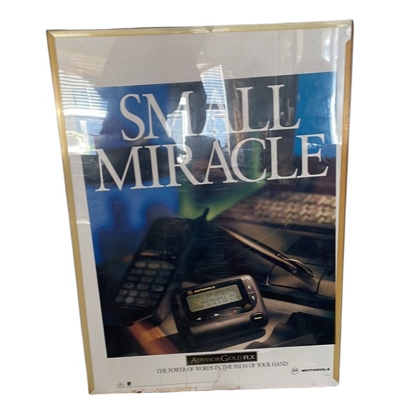 1995 Vintage Motorola Pager Poster in a frame Nineties Tech Gear - Picture 1 of 5